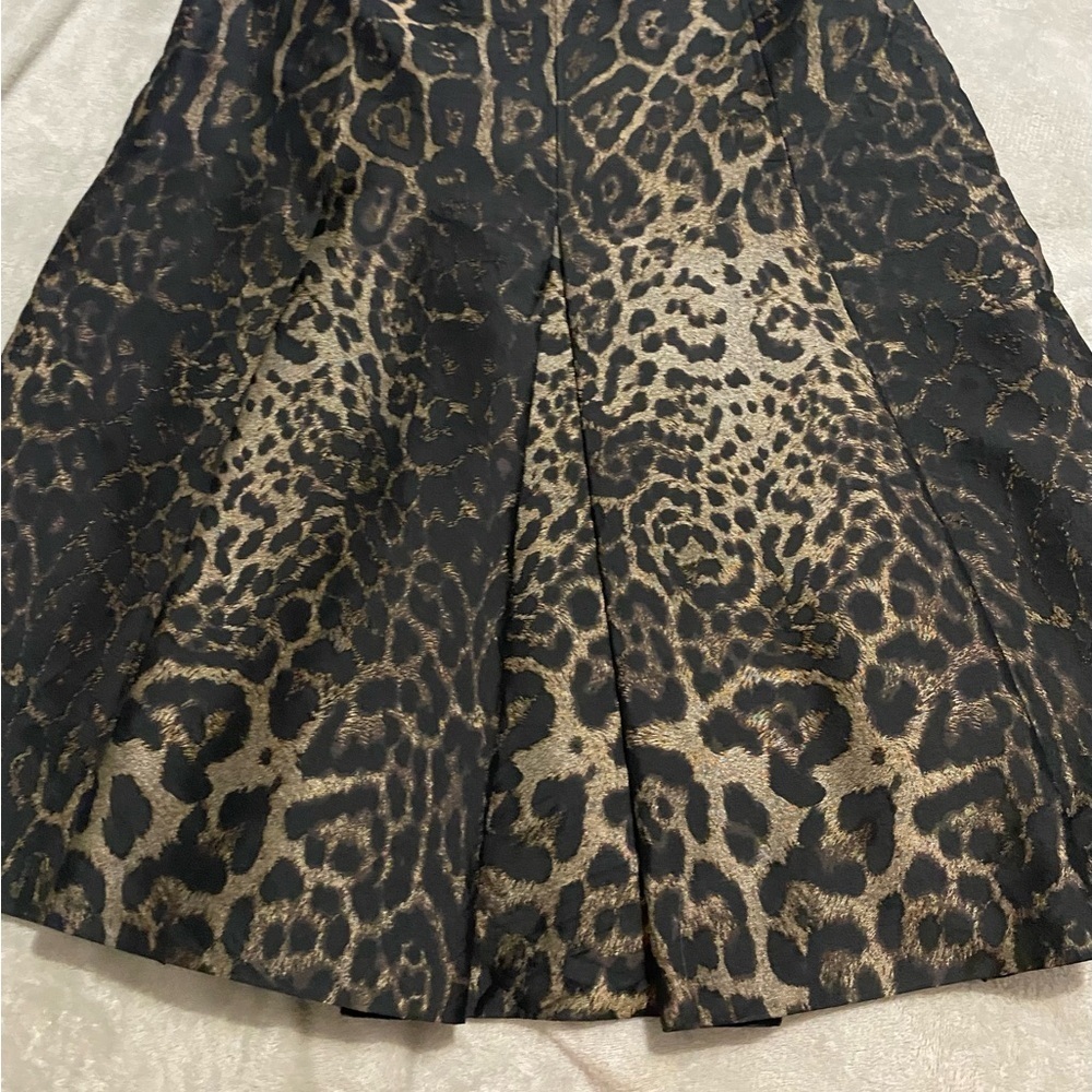 Rena Lange Black and Tan A-Line Pleated Skirt